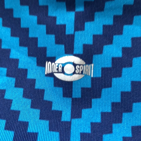 Workout leggings. - Picture 3 of 4